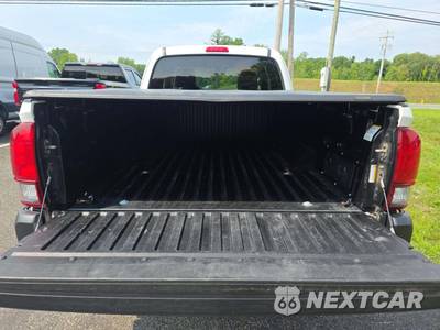 2021 Toyota Tacoma SR Extended Cab Long Bed - zdjęcie 14 z 24 - miniatura