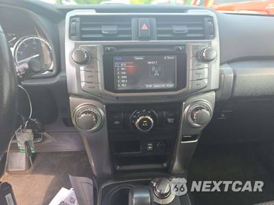 2014 Toyota 4Runner SR5 - zdjęcie 10 z 28 - miniatura