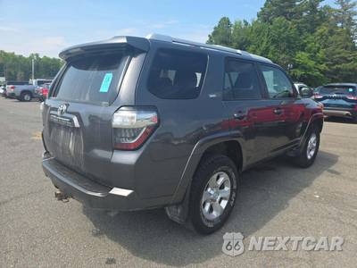 2014 Toyota 4Runner SR5 - zdjęcie 3 z 28 - miniatura