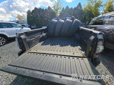 2013 Toyota Tacoma Extended Cab Medium Bed w/Rear Doors - zdjęcie 14 z 31 - miniatura