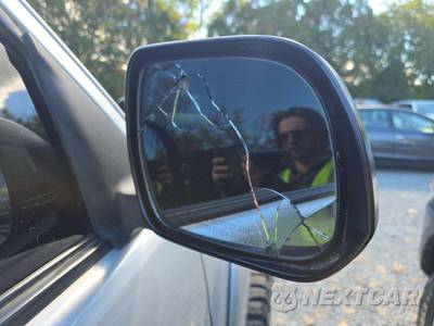 2013 Toyota Tacoma Extended Cab Medium Bed w/Rear Doors - zdjęcie 29 z 31 - miniatura