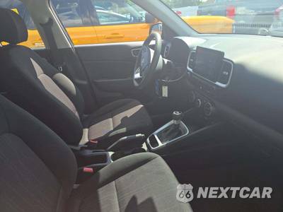 2021 Hyundai Venue SE - zdjęcie 18 z 24 - miniatura