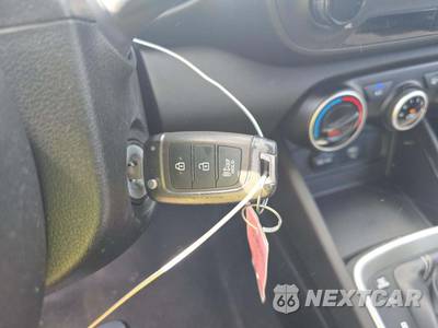 2021 Hyundai Venue SE - zdjęcie 8 z 24 - miniatura