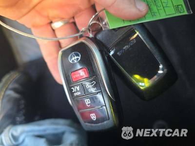 2021 Toyota RAV4 Prime XSE - zdjęcie 8 z 22 - miniatura