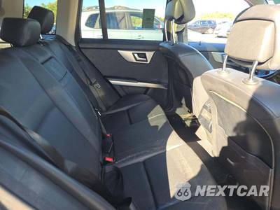 2014 Mercedes-Benz GLK 350 4MATIC - zdjęcie 16 z 25 - miniatura