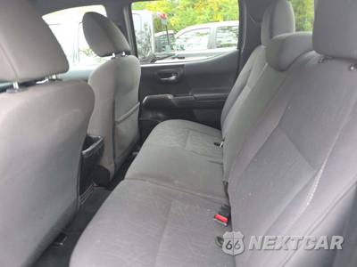 2017 Toyota Tacoma TRD Sport Crew Cab Medium Bed - zdjęcie 13 z 28 - miniatura