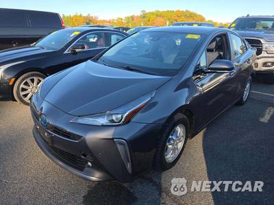2020 Toyota Prius LE - zdjęcie 1 z 28 - miniatura