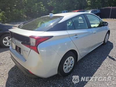 2019 Toyota Prius LE - zdjęcie 3 z 23 - miniatura