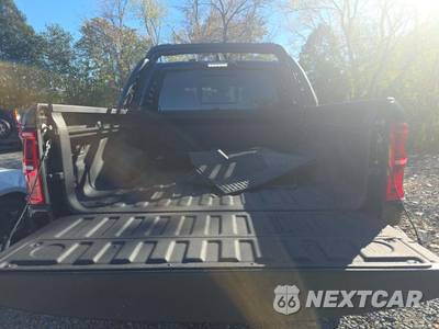 2025 Ram 1500 RHO Crew Cab Short Bed - zdjęcie 14 z 21 - miniatura