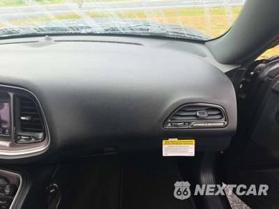 2021 Dodge Challenger SXT - zdjęcie 18 z 22 - miniatura