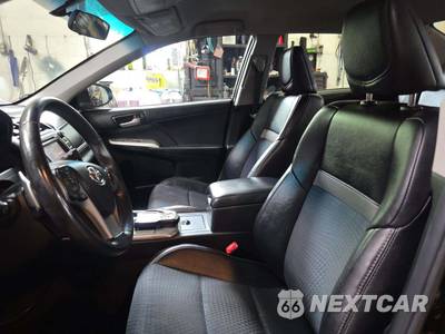 2014 Toyota Camry SE - zdjęcie 6 z 25 - miniatura
