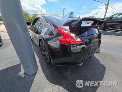 2014 Nissan 370Z Coupe - zdjęcie 2 z 21 - miniatura