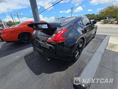2014 Nissan 370Z Coupe - zdjęcie 3 z 21 - miniatura