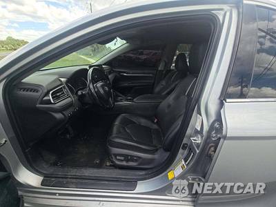 2022 Toyota Camry XSE - zdjęcie 6 z 20 - miniatura