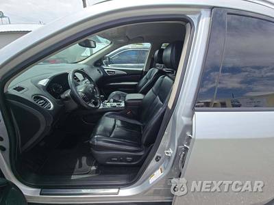 2018 Nissan Pathfinder SL - zdjęcie 6 z 23 - miniatura
