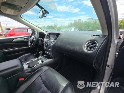 2018 Nissan Pathfinder SL - zdjęcie 20 z 23 - miniatura