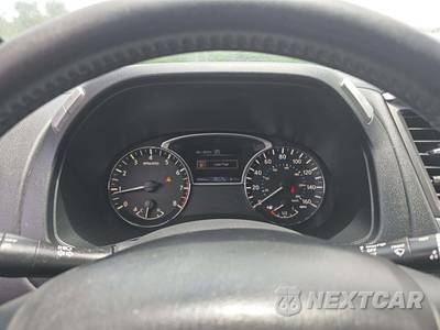 2018 Nissan Pathfinder SL - zdjęcie 9 z 23 - miniatura