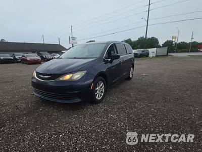 2017 Chrysler Pacifica Touring 121.6" WB