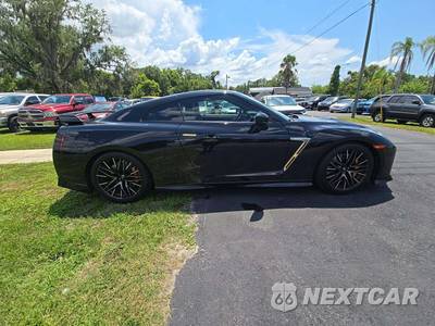 2021 Nissan GT-R Premium - zdjęcie 4 z 21 - miniatura