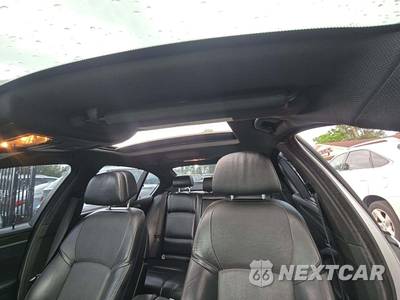 2016 BMW 5 Series Sedan 550i M SPORT LINE - zdjęcie 11 z 24 - miniatura
