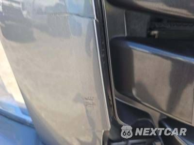 2021 Nissan TITAN SV Crew Cab Short Bed - zdjęcie 23 z 23 - miniatura