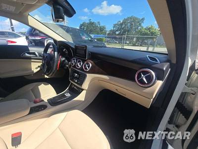 2015 Mercedes-Benz GLA 250 - zdjęcie 19 z 23 - miniatura