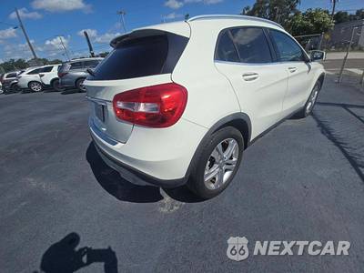 2015 Mercedes-Benz GLA 250 - zdjęcie 3 z 23 - miniatura