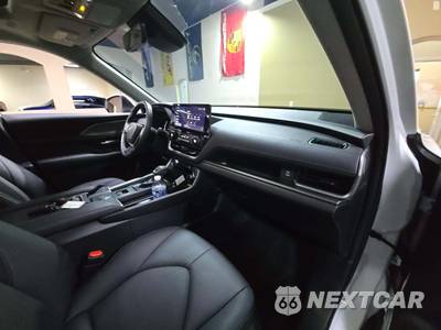 2024 Toyota Grand Highlander XLE - zdjęcie 20 z 23 - miniatura
