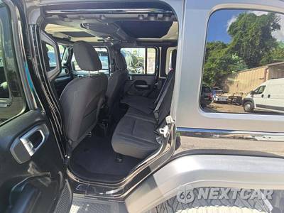 2019 Jeep Wrangler Unlimited Sport S - zdjęcie 13 z 20 - miniatura