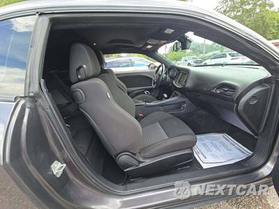 2021 Dodge Challenger GT - zdjęcie 18 z 20 - miniatura