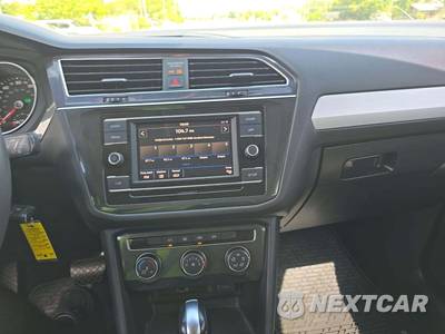 2019 Volkswagen Tiguan S - zdjęcie 10 z 25 - miniatura