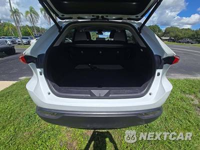 2023 Toyota Venza LE - zdjęcie 14 z 20 - miniatura
