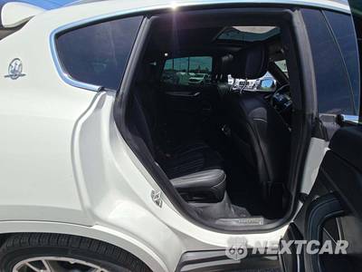 2018 Maserati Levante GrandLusso - zdjęcie 13 z 19 - miniatura