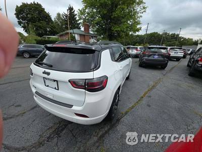 2024 Jeep Compass Limited - zdjęcie 3 z 21 - miniatura