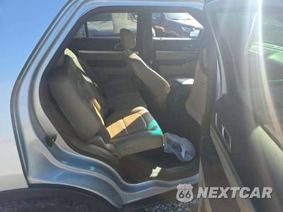 2016 Ford Explorer XLT - zdjęcie 17 z 26 - miniatura