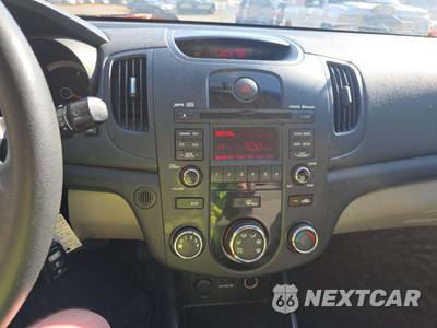 2011 Kia Forte EX Sedan - zdjęcie 10 z 24 - miniatura