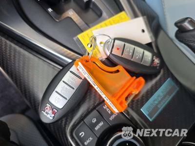 2024 Nissan GT-R Skyline Edition - zdjęcie 8 z 20 - miniatura