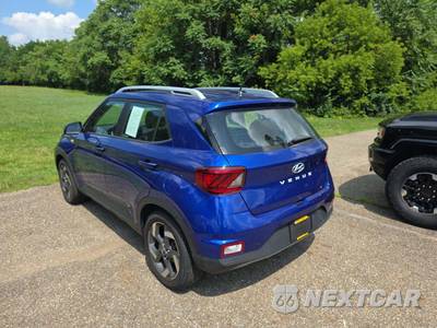 2023 Hyundai Venue Limited - zdjęcie 2 z 20 - miniatura