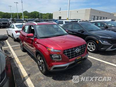 2025 Hyundai Venue SEL - zdjęcie 4 z 20 - miniatura