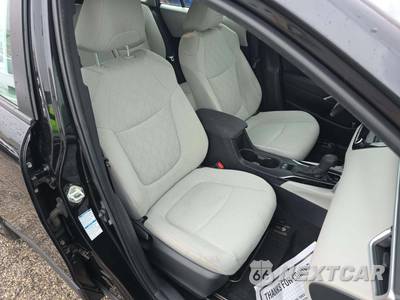 2022 Toyota Corolla Cross L - zdjęcie 18 z 20 - miniatura