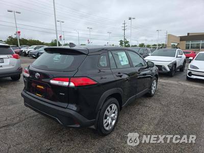 2022 Toyota Corolla Cross L - zdjęcie 3 z 20 - miniatura