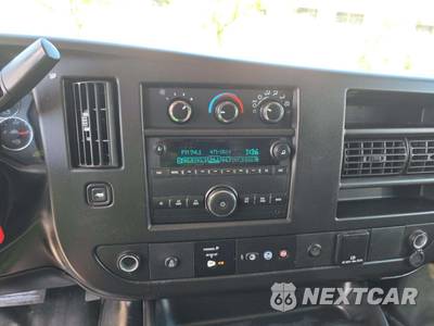 2019 GMC Savana 2500 Cargo Van 1WT 135.0" WB - zdjęcie 10 z 20 - miniatura