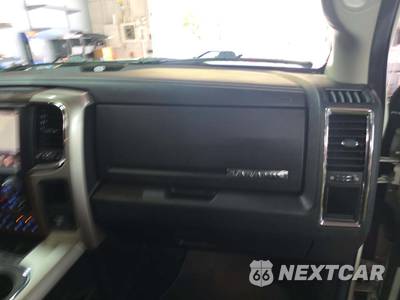 2016 Ram 1500 Laramie Crew Cab Short Bed - zdjęcie 19 z 22 - miniatura