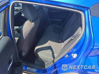 2020 Toyota C-HR LE - zdjęcie 13 z 21 - miniatura