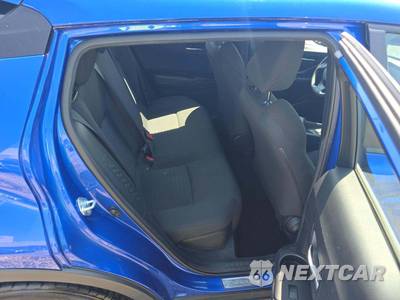 2020 Toyota C-HR LE - zdjęcie 16 z 21 - miniatura
