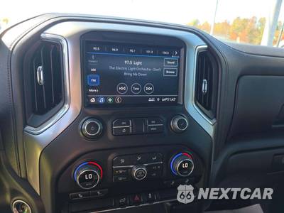 2022 Chevrolet Silverado 3500HD LT Crew Cab Long Bed 1LT - zdjęcie 9 z 20 - miniatura