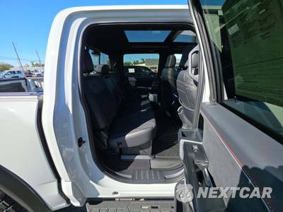 2026 Ford F-150 Raptor Crew Cab Short Bed - zdjęcie 16 z 21 - miniatura