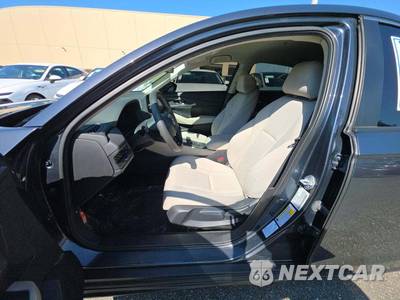 2023 Honda Accord Sedan LX - zdjęcie 6 z 22 - miniatura