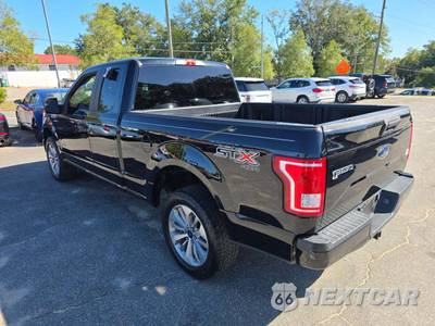 2017 Ford F-150 XL Extended Cab Medium Bed w/Rear Doors - zdjęcie 2 z 24 - miniatura