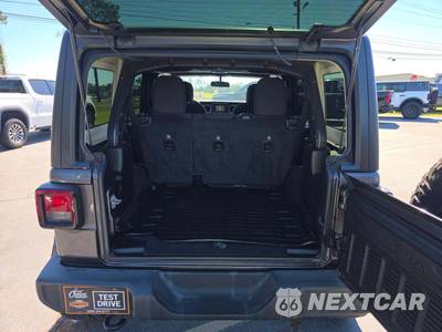 2020 Jeep Wrangler Unlimited Sport S - zdjęcie 14 z 24 - miniatura